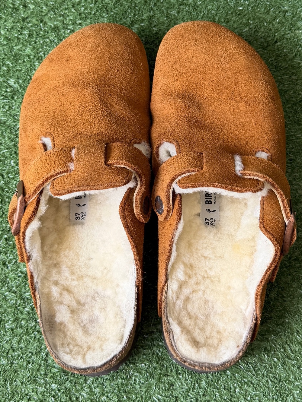 Birkenstock Shearling-Lined Suede Clogs in Rust Brown
